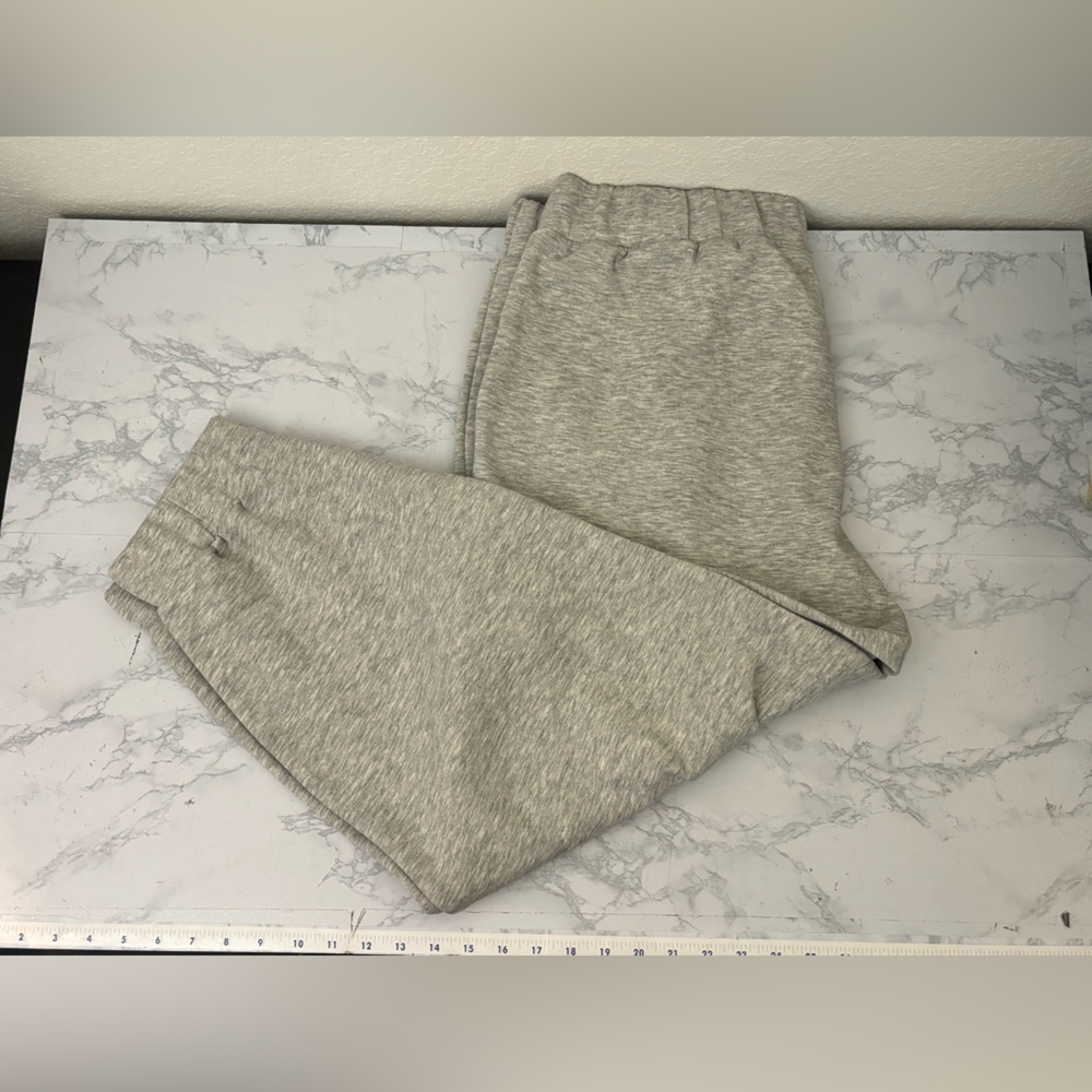 NWT Express Men’s XXL Light Grey Cargo Jogger Hip Hop Pants, $78 MSRP​